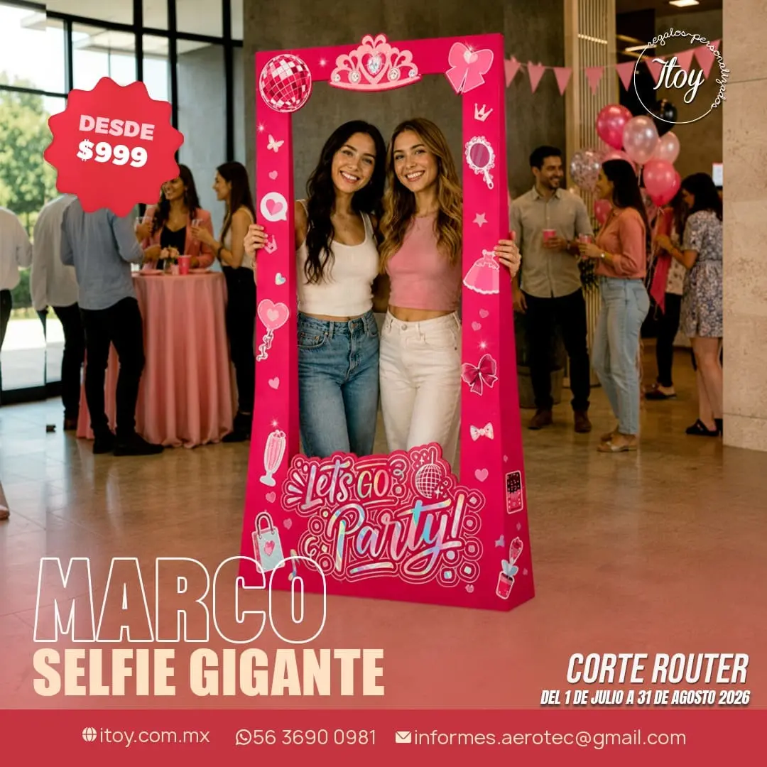 Marco Selfie Gigante
